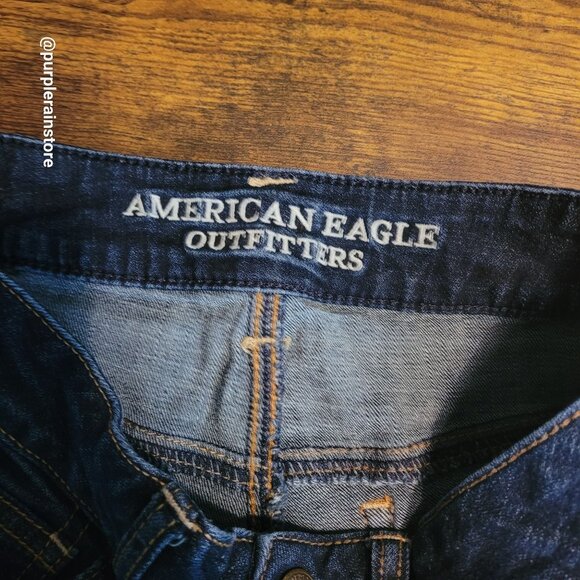 American Eagle Cut Off Shorts Size 4 Mid Rise Dark Wash Super Stretch Denim - Picture 3 of 11